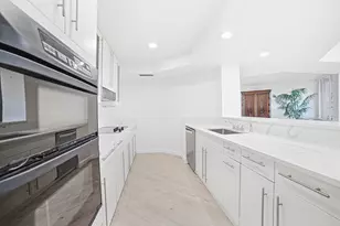 100 SE 5th Ave, Boca Raton, FL 33432 - Photo 18