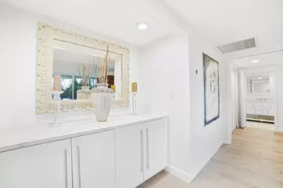 100 SE 5th Avenue #412, Boca Raton, FL 33432 - Photo 14