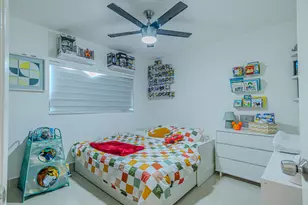 7690 W 29th Way, Hialeah, FL 33018 - Photo 8