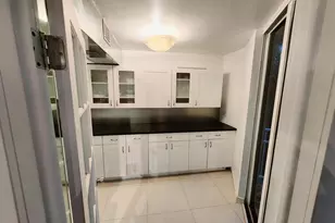 1000 Quayside Terrace, Miami, FL 33138 - Photo 12