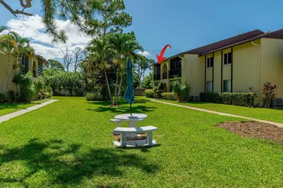 318 Pine Ridge Circle #C-2, Greenacres, FL 33463 - Photo 4