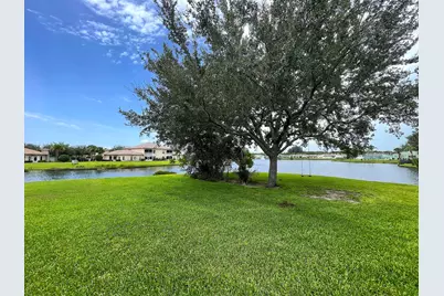 1771 Lakefront Boulevard, Fort Pierce, FL 34982 - Photo 16