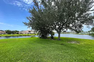 1771 Lakefront Blvd, Fort Pierce, FL 34982 - Photo 16