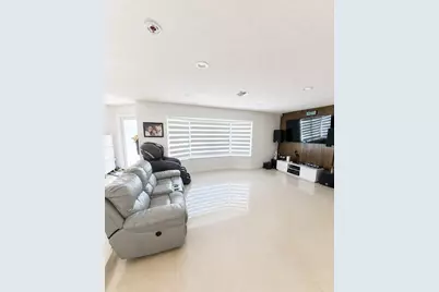 4291 NW 42nd Street, Lauderdale Lakes, FL 33319 - Photo 4
