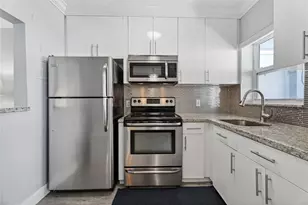 315 Van Buren St, Hollywood, FL 33019 - Photo 8