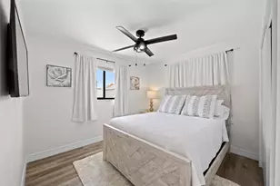 526 Linnet Cir, Delray Beach, FL 33444 - Photo 32