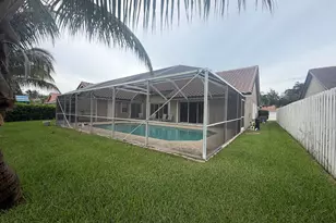 16320 NW 9th Dr, Pembroke Pines, FL 33028 - Photo 12