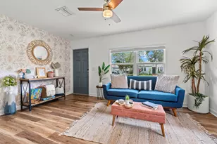 827 Nathan Hale Rd, West Palm Beach, FL 33405 - Photo 4