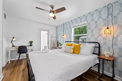 827 Nathan Hale Road, West Palm Beach, FL 33405 - Photo 18