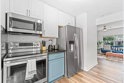 827 Nathan Hale Road, West Palm Beach, FL 33405 - Photo 10