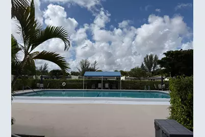 127 Lake Rebecca Drive, West Palm Beach, FL 33411 - Photo 24
