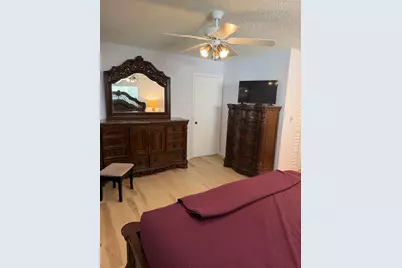127 Lake Rebecca Drive, West Palm Beach, FL 33411 - Photo 12