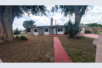 801 NW 33rd Terrace, Lauderhill, FL 33311 - Photo 4