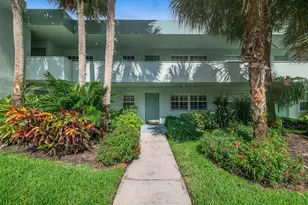 933 Cypress Grove Dr, Pompano Beach, FL 33069 - Photo 40