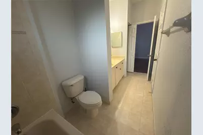8320 Santa Monica Avenue #8320, Tamarac, FL 33321 - Photo 10