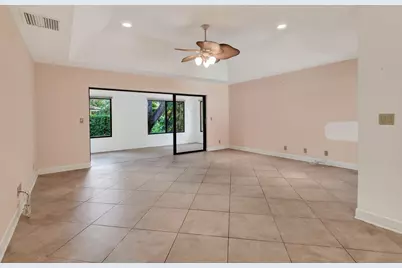 11453 Shady Oaks Lane, North Palm Beach, FL 33408 - Photo 10