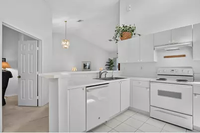 8100 Via Di Veneto #NEIBORHOOD F, Boca Raton, FL 33496 - Photo 12