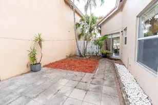 1284 NW 125th Terrace, Sunrise, FL 33323 - Photo 10