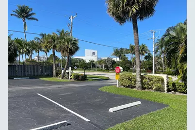1100 E Indiantown Road #104, Jupiter, FL 33477 - Photo 30