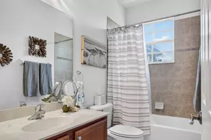 128 W Royal Palm Cir, Jupiter, FL 33458 - Photo 50