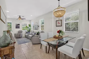 128 W Royal Palm Cir, Jupiter, FL 33458 - Photo 32