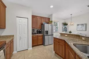 128 W Royal Palm Cir, Jupiter, FL 33458 - Photo 30