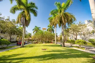 128 W Royal Palm Cir, Jupiter, FL 33458 - Photo 78