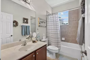 128 W Royal Palm Cir, Jupiter, FL 33458 - Photo 48
