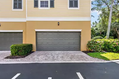 128 W Royal Palm Circle #101, Jupiter, FL 33458 - Photo 10