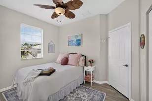 128 W Royal Palm Cir, Jupiter, FL 33458 - Photo 46