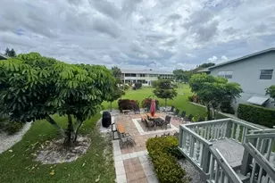 39 Dorchester B, West Palm Beach, FL 33417 - Photo 1