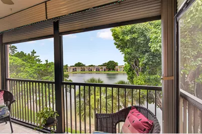 6048 Coral Lake Drive, Margate, FL 33063 - Photo 2