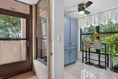 6048 Coral Lake Drive, Margate, FL 33063 - Photo 4