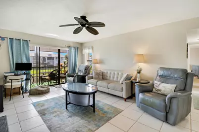 1013 Green Pine Boulevard #C2, West Palm Beach, FL 33409 - Photo 6
