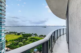 488 NE 18th St, Miami, FL 33132 - Photo 16