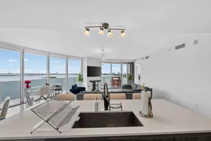 488 NE 18th St, Miami, FL 33132 - Photo 14