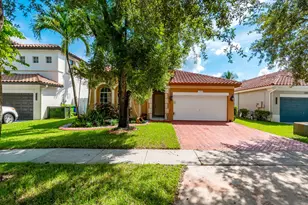 13923 SW 50th St, Miramar, FL 33027 - Photo 2