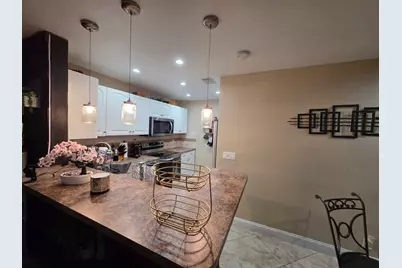 10046 Winding Lake Road #202, Sunrise, FL 33351 - Photo 8