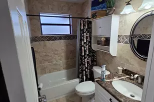 10046 Winding Lake Rd, Sunrise, FL 33351 - Photo 20