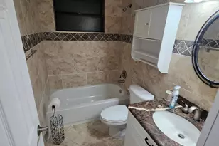 10046 Winding Lake Rd, Sunrise, FL 33351 - Photo 12