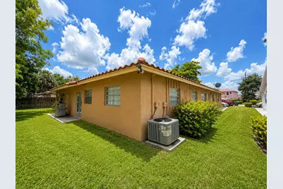 4125 Woodside Drive #1, Coral Springs, FL 33065 - Photo 2