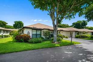 4762 Greentree Dr, Boynton Beach, FL 33436 - Photo 1