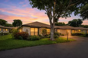 4762 Greentree Dr, Boynton Beach, FL 33436 - Photo 2