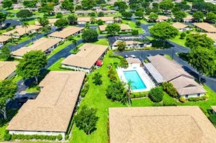 4762 Greentree Dr, Boynton Beach, FL 33436 - Photo 32