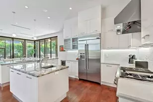 404 NE 13th Ave, Fort Lauderdale, FL 33301 - Photo 12