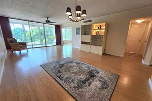 3151 S Palm Aire Dr, Pompano Beach, FL 33069 - Photo 4