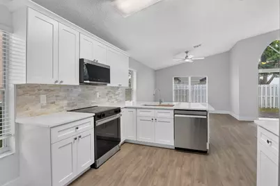 1371 SW 181st Avenue, Pembroke Pines, FL 33029 - Photo 26