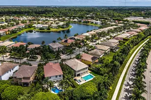 9535 Phipps Ln, Wellington, FL 33414 - Photo 46