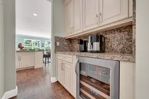 9535 Phipps Ln, Wellington, FL 33414 - Photo 8