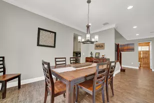 9535 Phipps Ln, Wellington, FL 33414 - Photo 6